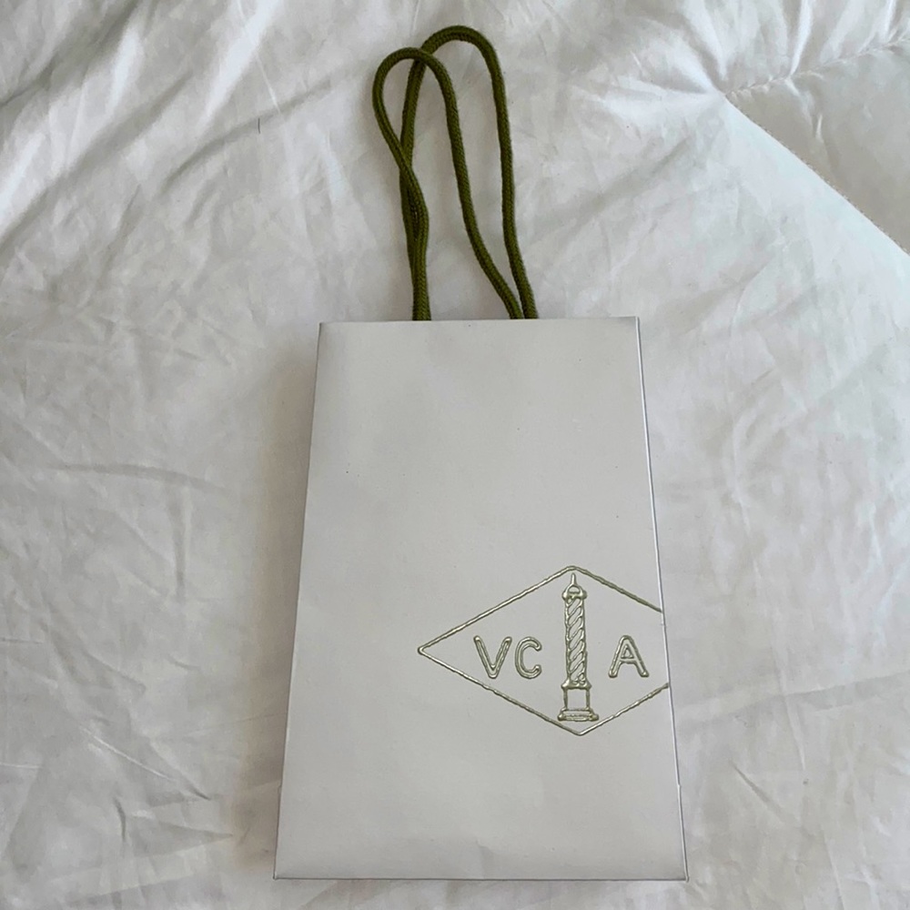 Van Cleef & Arpel gift bag